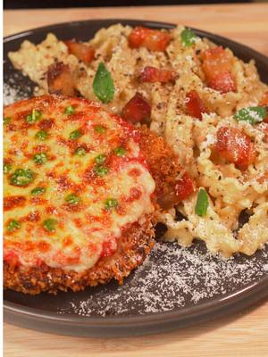Mafaldine alla Gricia mit Hähnchen Parma und Pesto