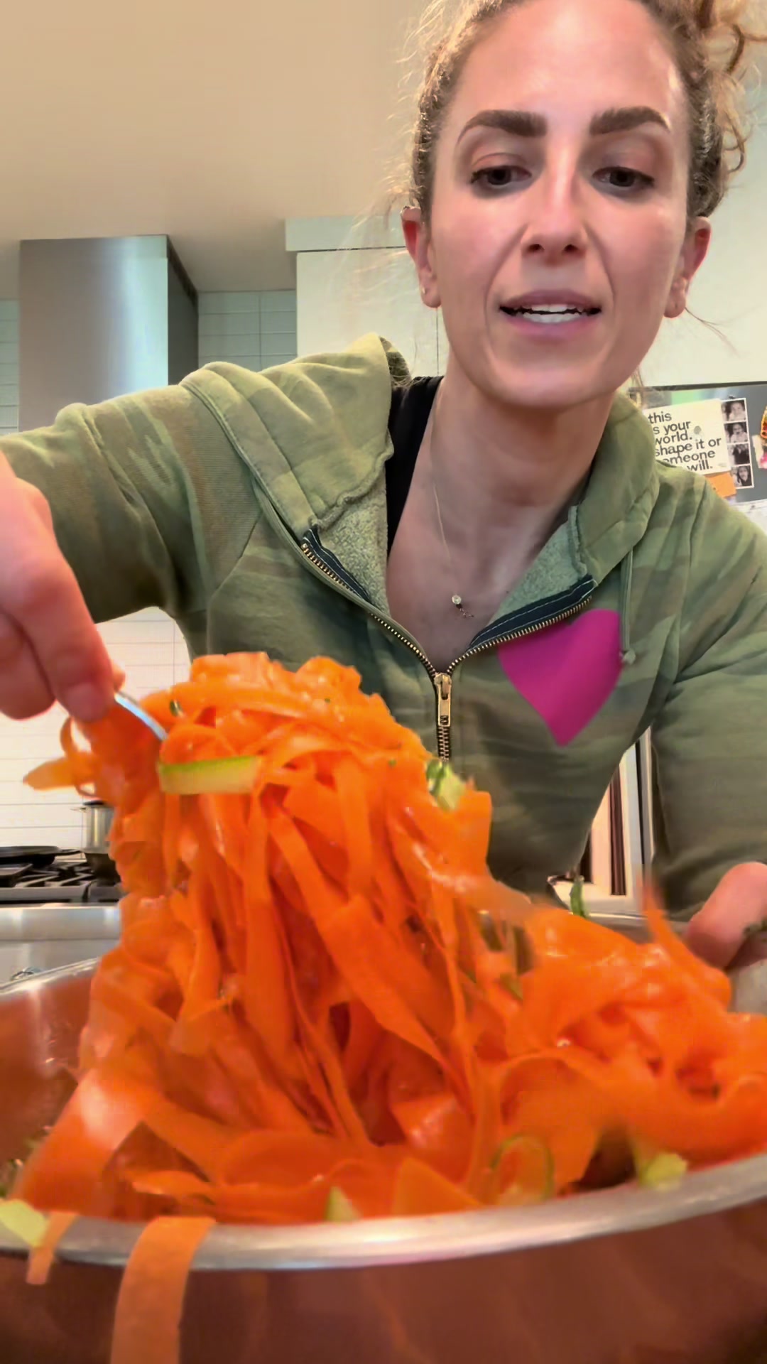 Insalata di nastri di carote e cetrioli
