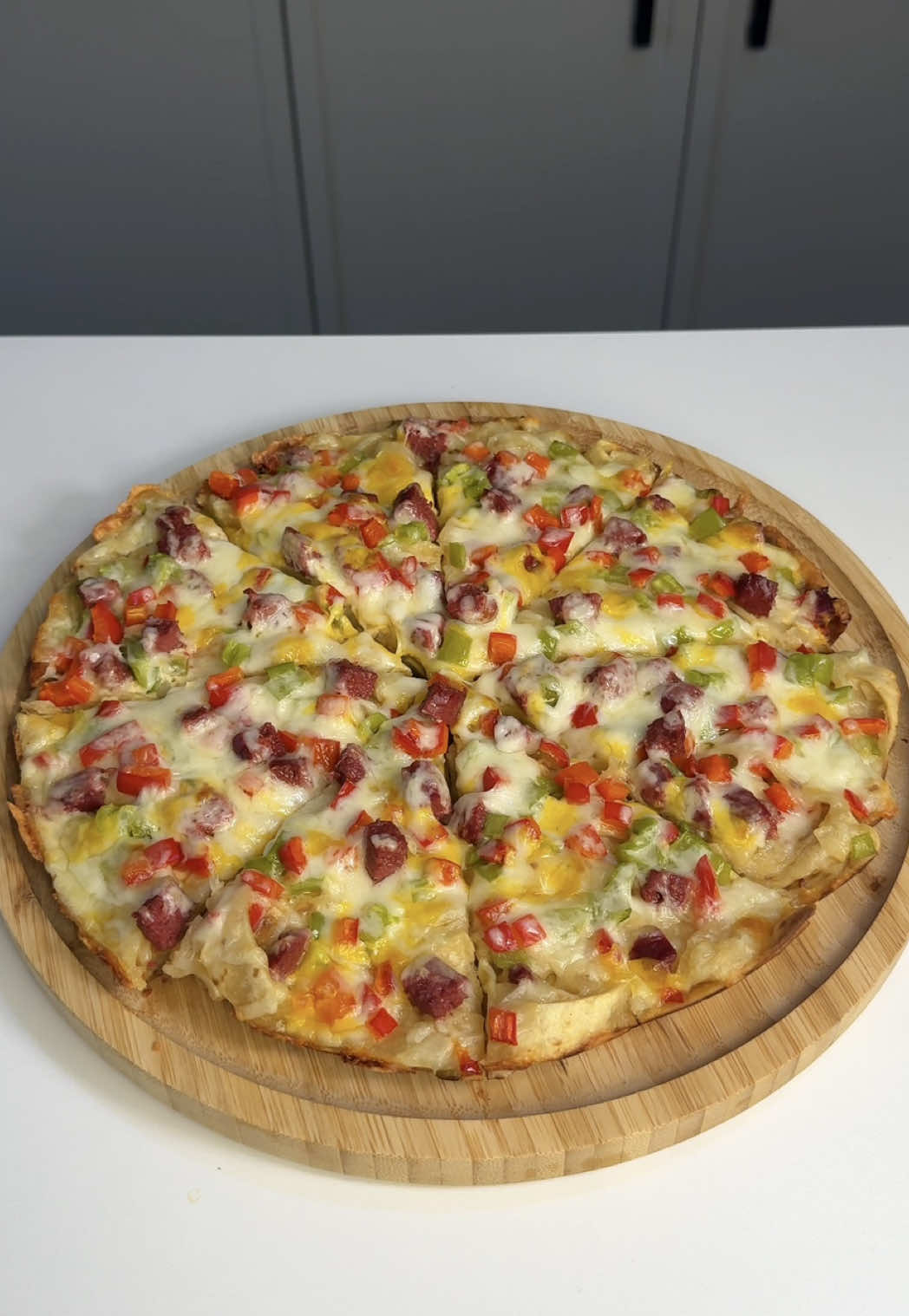 Pizza veloce di tortilla