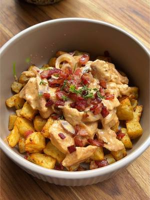 Pollo cremoso con patate croccanti