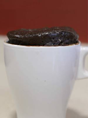 Brownie al cioccolato in tazza