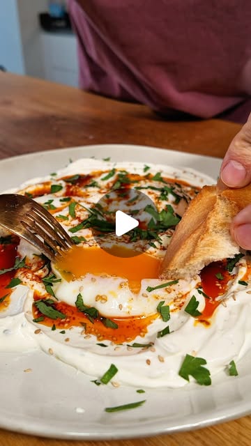 Quick Turkish Eggs