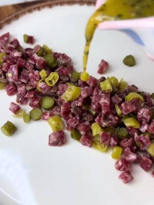 Rindertatar mit Zitrus-Vinaigrette