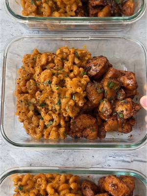 Honig-Knoblauch-Hähnchen mit Mac & Cheese